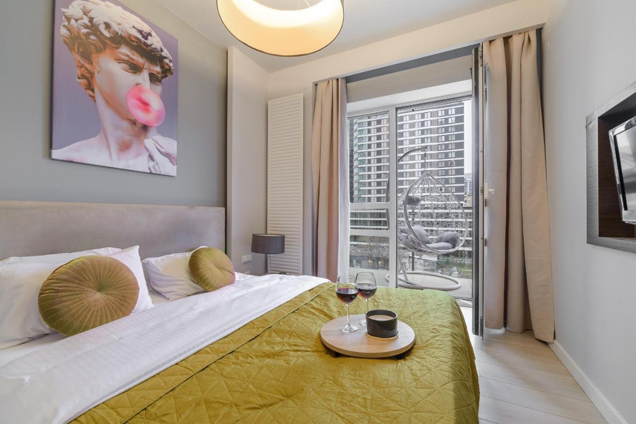 Luxury Apartments In Platinum Tower Βαρσοβία Εξωτερικό φωτογραφία
