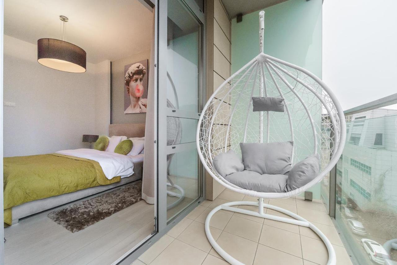 Luxury Apartments In Platinum Tower Βαρσοβία Εξωτερικό φωτογραφία
