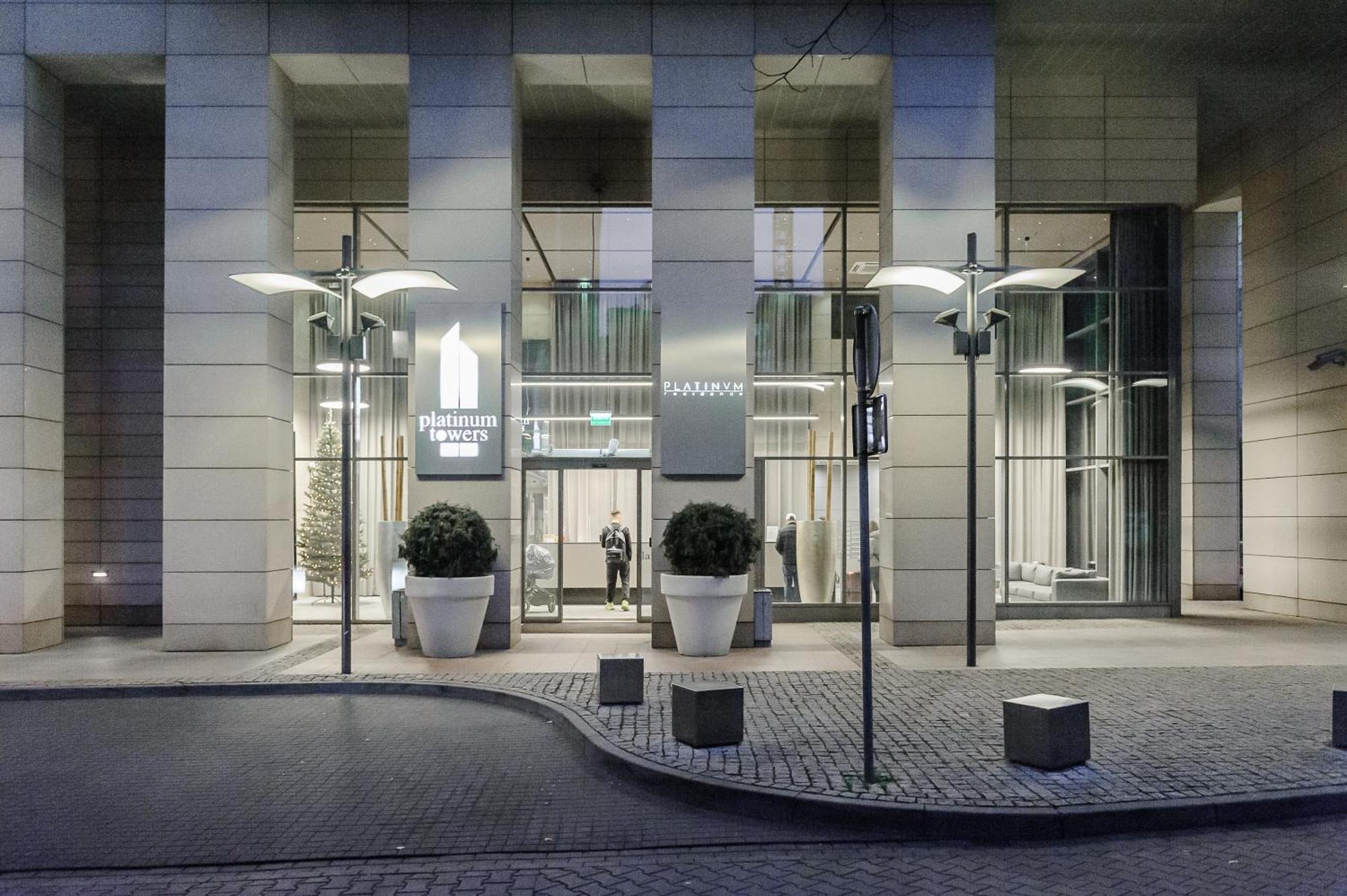 Luxury Apartments In Platinum Tower Βαρσοβία Εξωτερικό φωτογραφία