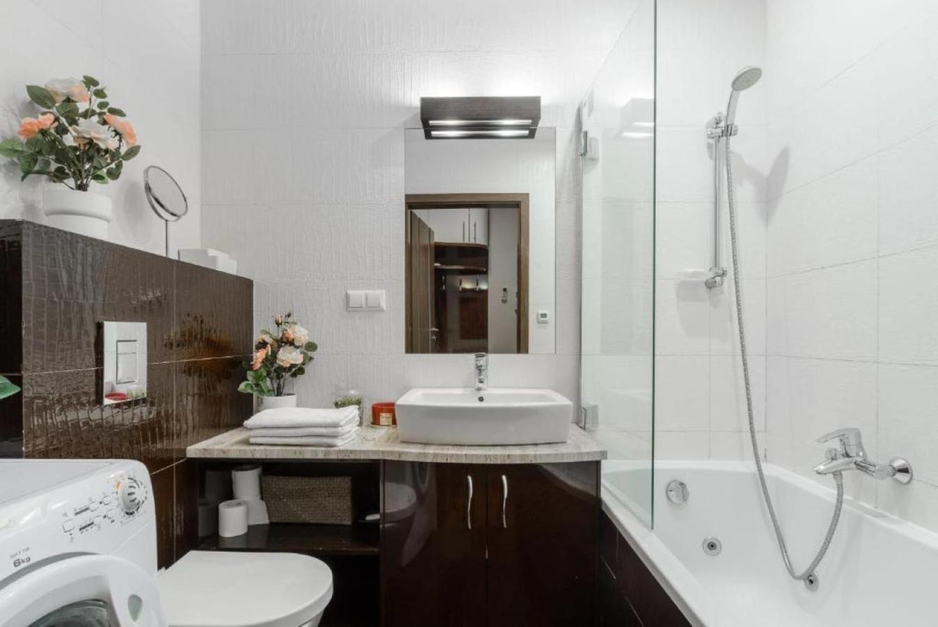 Luxury Apartments In Platinum Tower Βαρσοβία Εξωτερικό φωτογραφία